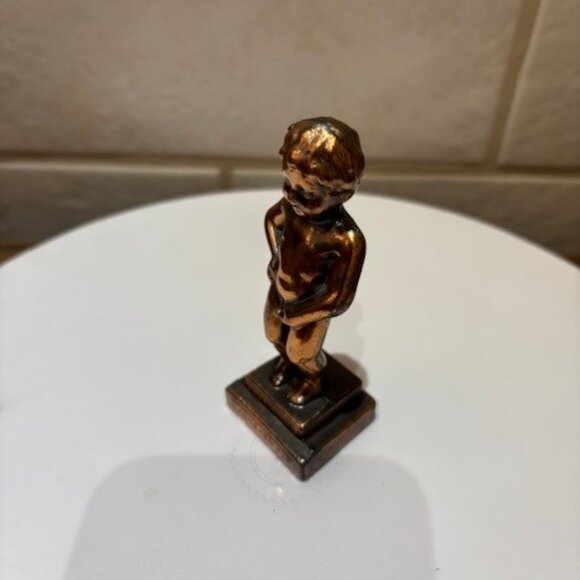BRUXELLES Brussels Bronze Figurine 'Manneken Pis' - VINTAGE 4" - Picture 8 of 9